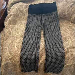 Lululemon size 8